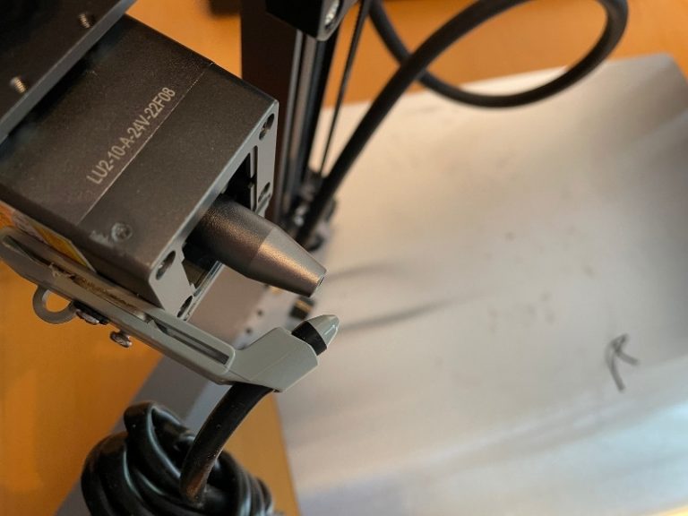 xTool D1 Pro vs Ortur Laser Master 3 HandsOn Comparison CNCSourced