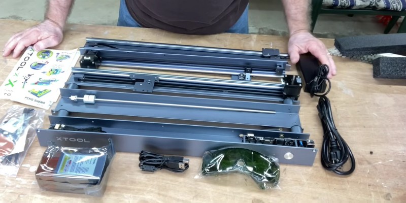 xTool D1 Pro 10W Assembly