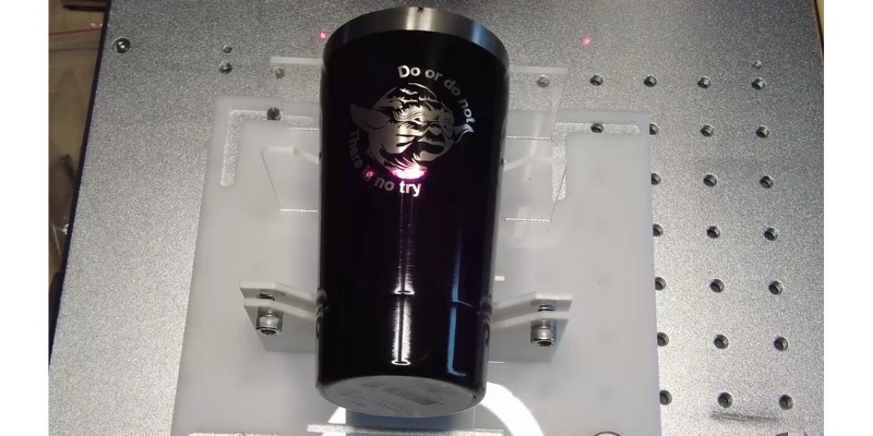Tumbler engraving with Cloudray QS-30