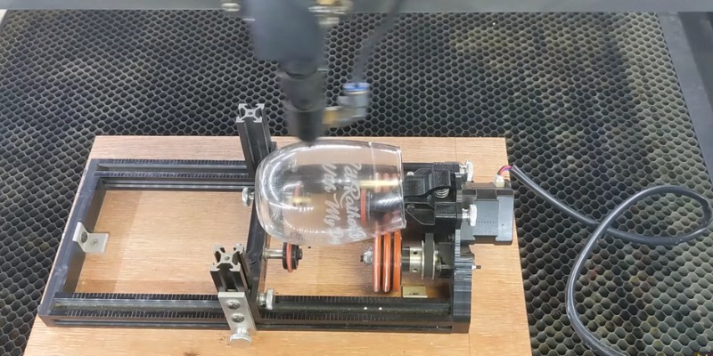 Glass engraving with OMTech 50W